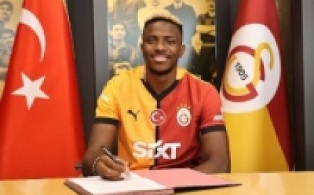 Osimhen signe définitivement à Galatasaray