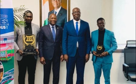 Côte d’Ivoire : Adjé Silas Metch reçoit le Super Ebony 2024 et le meilleur journaliste sportif