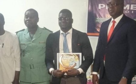 Côte d'Ivoire/Plume d’or ivoire 2024 : le journaliste Abraham Diomandé remporte le super prix