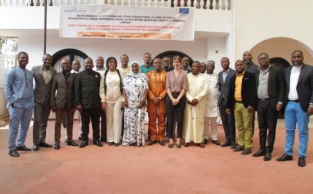 Médias numériques et prévention des conflits : ouverture d’un atelier régional à Grand-Bassam