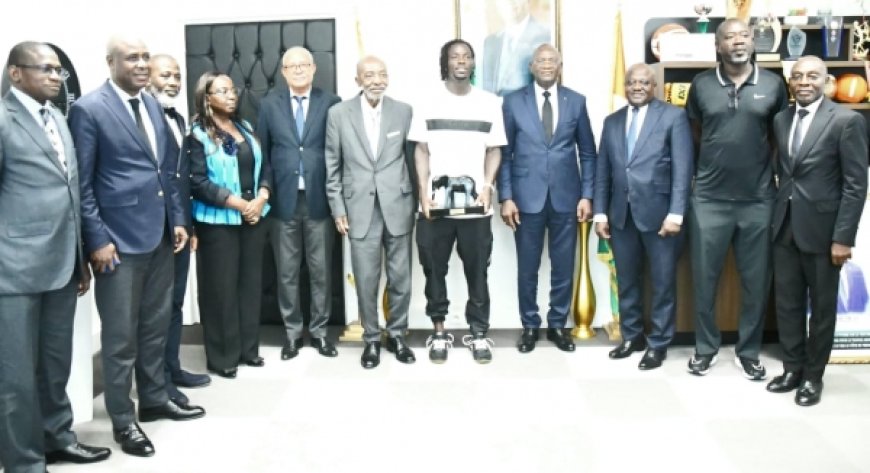 Côte d’Ivoire-Tenis: Adjé Silas Metch salue le triomphe d’Eliakim Coulibaly à l’Open Abidjan 2025