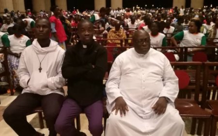 Basilique de Yamoussoukro / 2ème  édition du pèlerinage pour la paix : Les fidèles chrétiens catholiques et protestants ont prié pour le pays