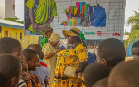 EDUCATION NATIONALE : L'ONG N'KLO BAKAN SOULAGE DES ÉLÈVES DE CÔTE D'IVOIRE