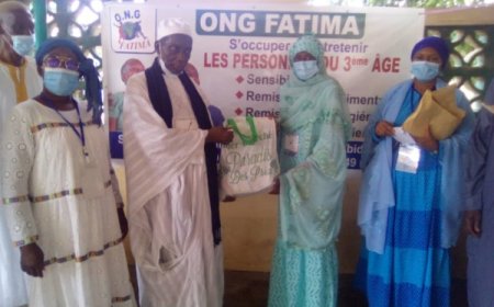 ANYAMA / SOLIDARITE RAMADAN : L’ONG FATIMA offre des kits alimentaires aux personnes du troisième âge